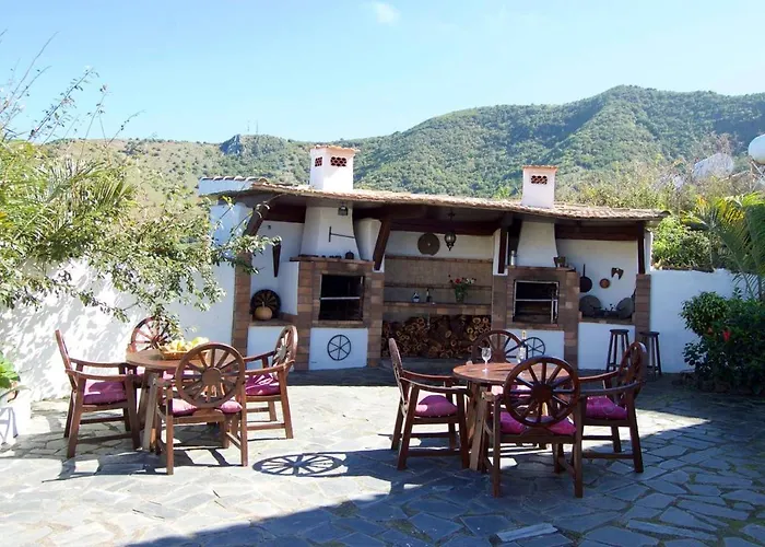 Appartement Charming In Silos With Terrace And Barbecue