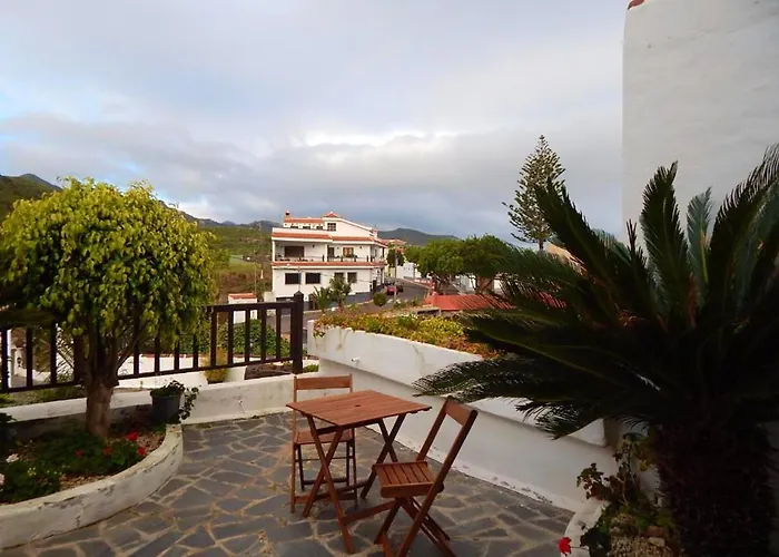 Charming In Silos With Terrace And Barbecue