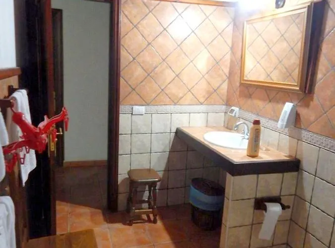 Appartement Charming In Silos With Terrace And Barbecue